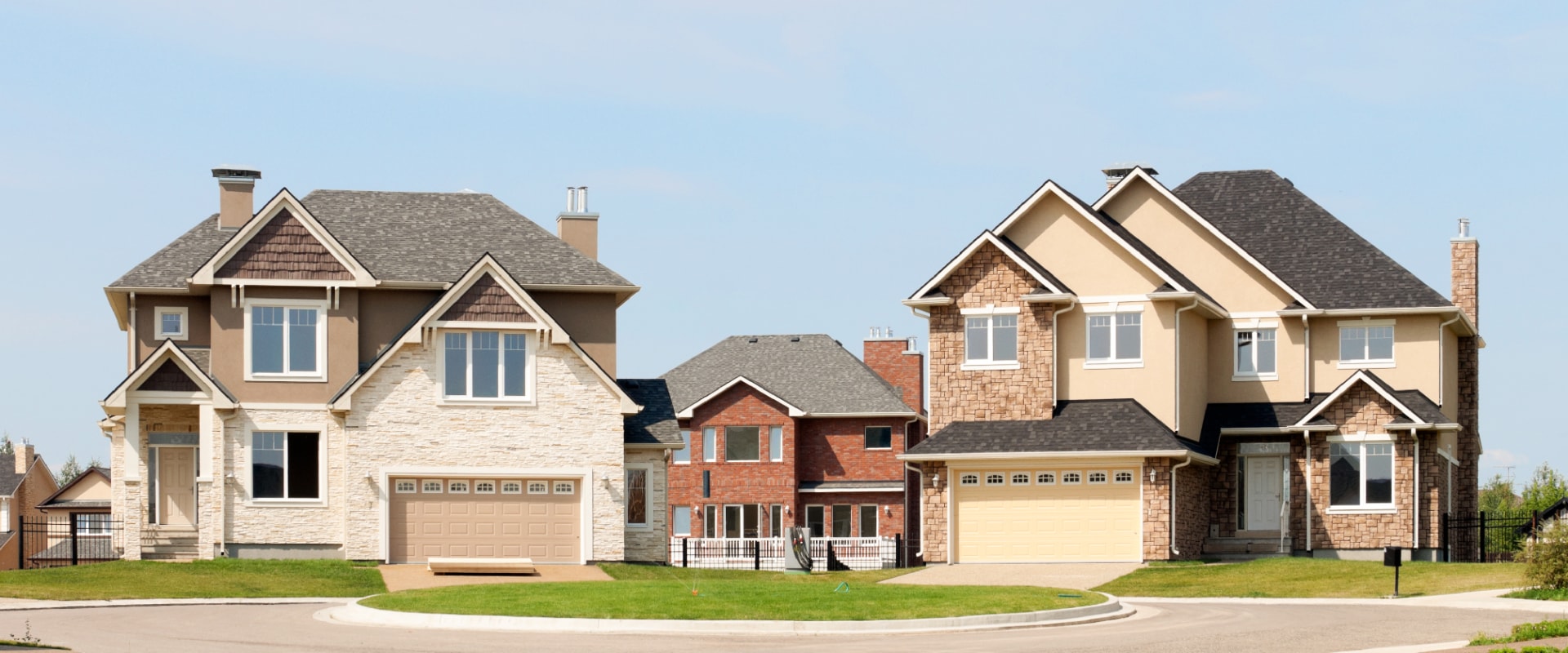 How do you see what houses around you sold for?